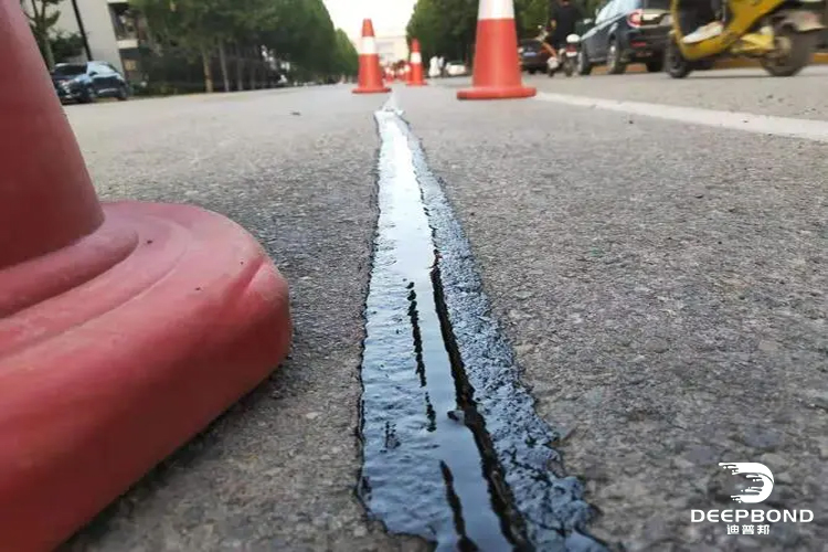 公路灌縫膠怎么用 公路灌縫膠怎么用